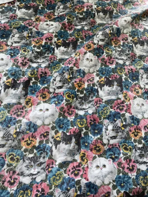 Vtg Acrylic Blanket Kitty Cat Cats Pansies Flowers 63" W x 86" L Full/Queen