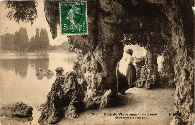 CPA AK PARIS 12th Bois de VINCENNES La Grotte et le Lac Daumesnil (672549)