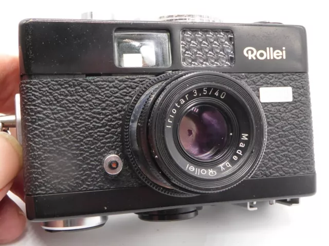 Rollei 35B Triotar 40mm 1:3.5 Lens  35mm Compact Camera. NICE  + genuine case