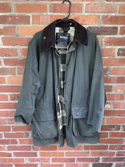 Men's Barbour Border Olive Green Waxed Jacket Coat C42 107CM