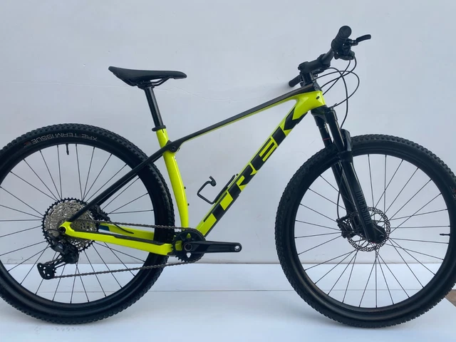 2023 TREK PROCALIBER 9.6 carbon Mountain bike Size ML 1 650.00