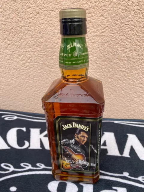 jack daniels - bouteille - appel -- elvis presley