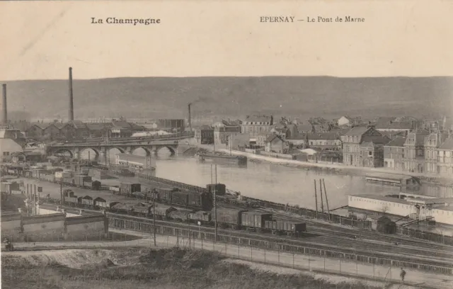 CPA 51 EPERNAY Le Pont de Marne