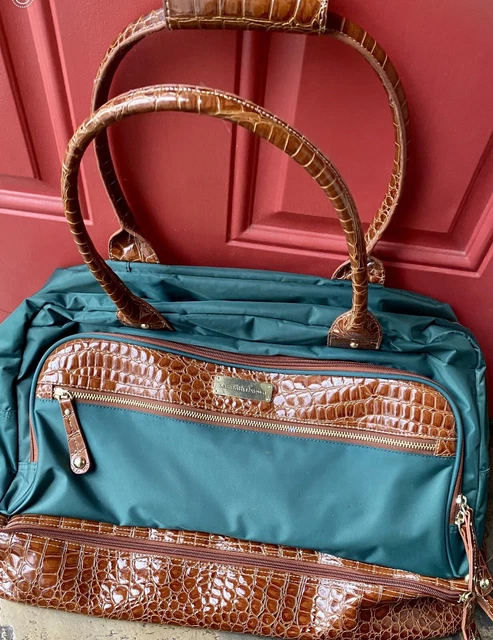 Samantha Brown and Green Faux Croco Embossed 22" Spinner Wheeled Upright Luggage 2