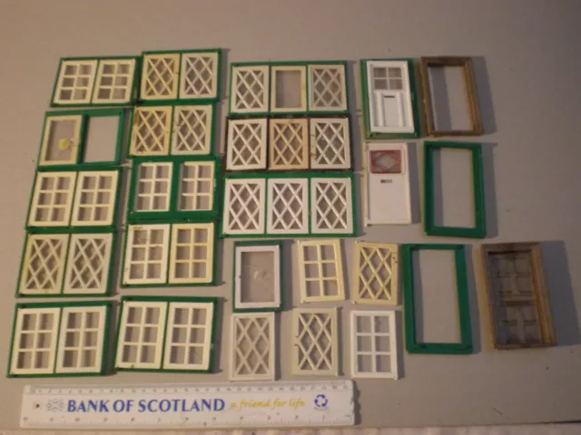 Bundle Dolls House Windows and Door.  Various Sizes. Green/White. 1/16 Scale.