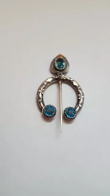 Ancienne fibule broche provençale argent massif et or pierres bleu XIXeme