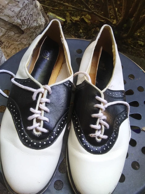 Vintage Saddle Shoes Size 5M "As is"