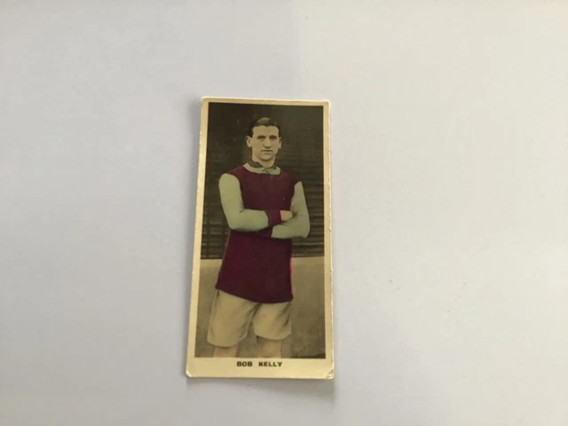 Wizard British Team of Footballers Bob Kelly Burnley issued 1922 by DC Thomson