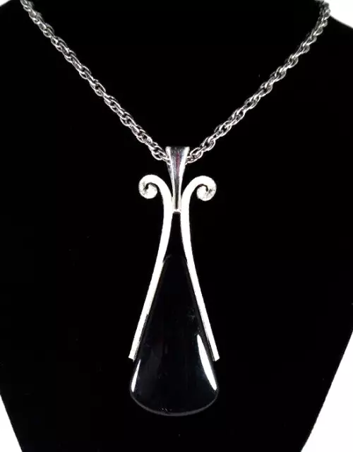 Mod Vintage Avon Necklace Faux Black Onyx Pendant Silver Tone 32 Inch Chain