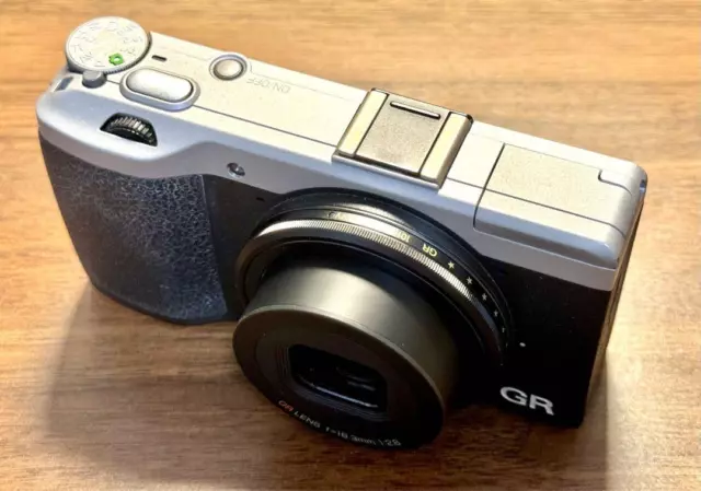 RICOH GR APS-C first generation manufacturer's custom model / Digital camera