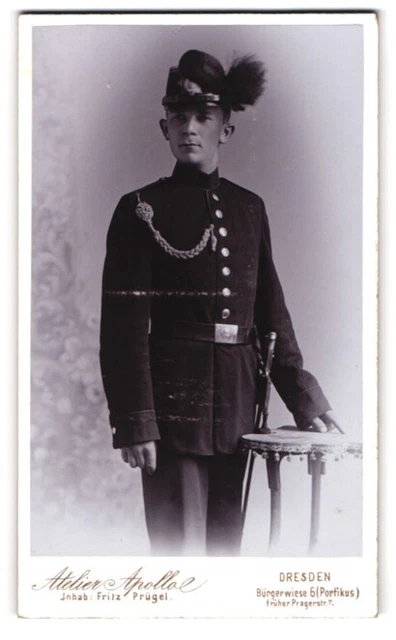 Fotografie Apollo, Dresden, Portrait Sächsischer Jäger in Uniform mit Tschako,