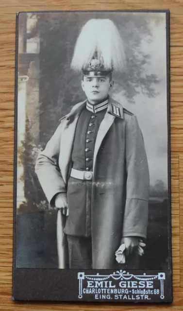 Altes Portrait Foto Offizier Garde Regiment / Pickelhaube / Charlottenburg