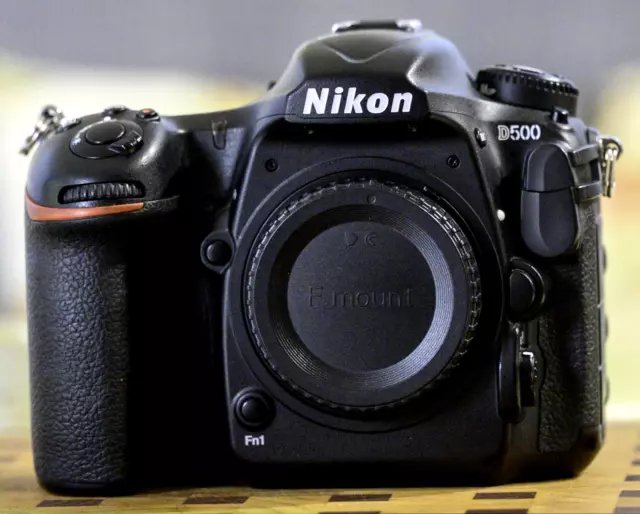 Nikon D500 DSLR 20.9MP Digital Camera Body 84,463 shutter count.  Original owner