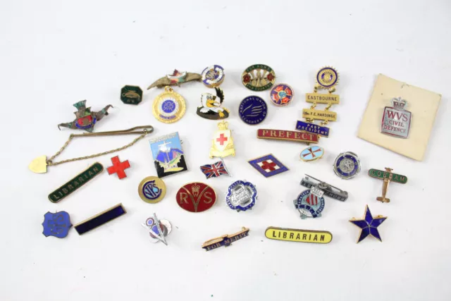 Assorted Enamel Badges Vintage Inc Union College Jubilee  Etc x 32