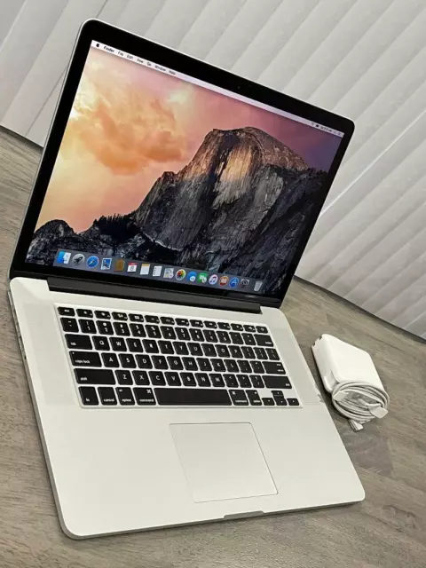 Apple MacBook Pro 15 (2012) Intel Core i7 8GB 2.3GHz 256 GB SSD Retina Excellent