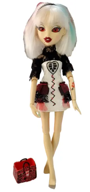 BRATZILLAZ BRATZ - Jade J'Adore - Glam Gets Wicked Doll + Handbag