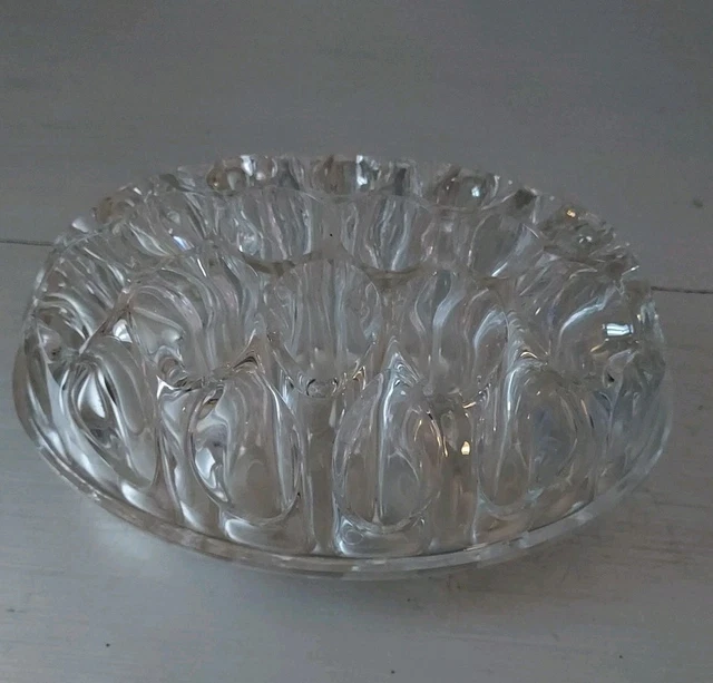 ANCIEN PIQUE FLEUR en verre 19 trous - marqué made in France EUR 15,00
