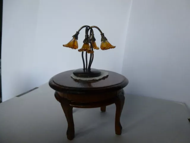 Casa bambole miniatura 1:12 ARTIGIAN Art Deco/Tiffany lampada da tavolo (non funzionante)