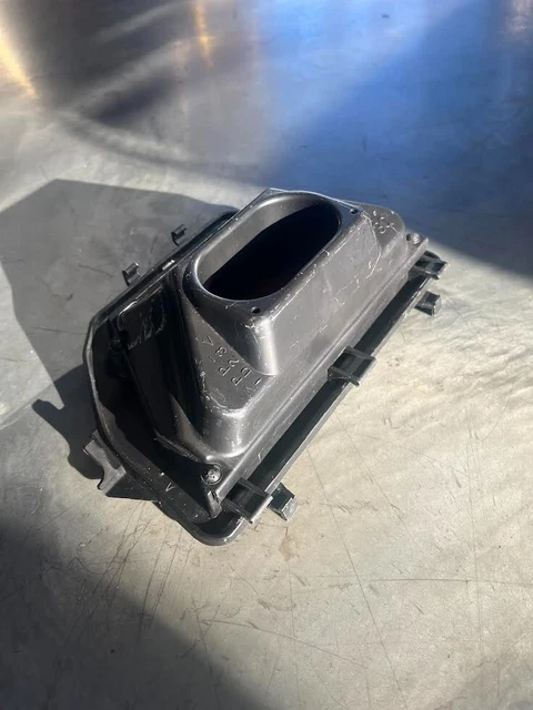 10-20 YAMAHA YZF R6 Airbox Air Intake Filter 13S-14450-30-00 D5 $31.46 ...