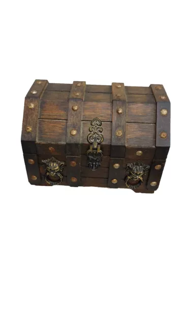 Portagioie Scrigno in legno scatola a forma di forziere antico da design vintage