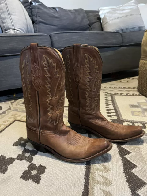 cowboy boots women size 9