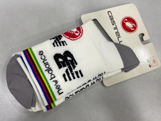 Castelli World Champion Men’s Cycling Socks (White /Black/Grey) Size XXL Castelli World Champion Men’s Cycling Socks (White /Black/Grey) Size XXL