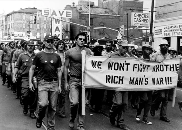 1970  ANTI-WAR PROTEST PHOTO We Won't Fight Another Rich Man's War (191-A )
