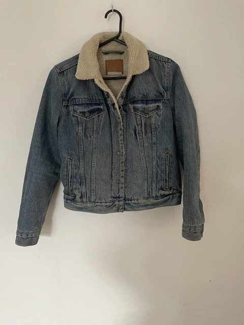 Levi Strauss & Co, Levi’s Premium, Sherpa Lined Denim Jacket, Trucker Western, M