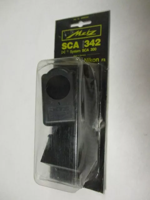 Metz SCA 342 for Nikon F3 with a Metz 36CT-2 flash. New