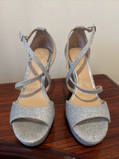 JEWEL BADGLEY MISCHKA Womens Silver 1" Platform Averie Wedge Sandals 6