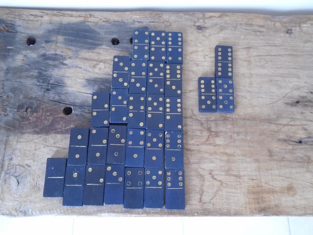 Ancien Jeu De Dominos - Vintage, à L'ancienne