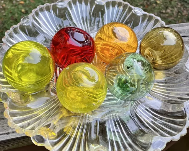 https://www.picclickimg.com/n0IAAOSwMCVlG5uK/Vintage-HAND-BLOWN-GLASS-BALL-FISHING-NET-FLOATS-25-Multicolor.webp