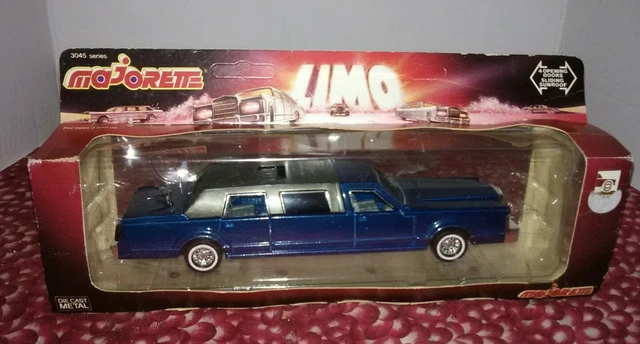 Majorette limousine ref sales 3045