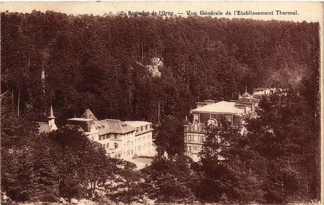 CPA BAGNOLES-de-l'ORNE - Vue Générale de l'Etablissement Thermal (355391)