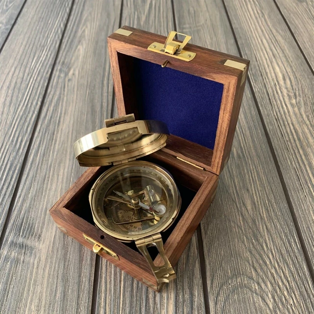 ANCIENNE BOITE DE collection en laiton nautique / sextant marin