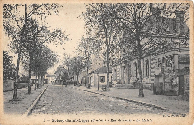 Cpa 94 Boissy Saint Leger / Rue De Paris / Mairie