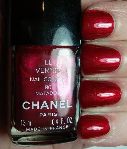 CHANEL NAIL POLISH REVIEW  Chanel LE VERNIS long wear