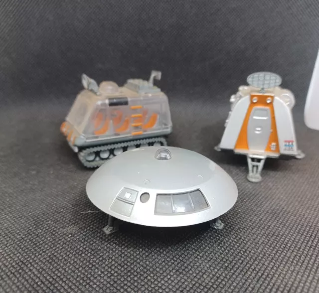 Lost In Space Minture 3 Toy Lot Jupitar 2 Space Pod Chariot Models Used Johnny Lost In Space Minture 3 Toy Lot Jupitar 2 Space Pod Chariot Models Used Johnny