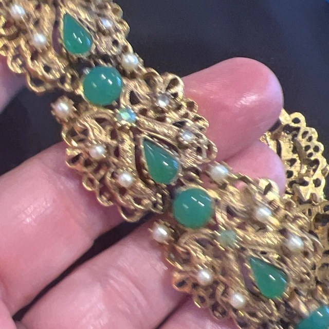 Vintage signed Florenza Jade Glass Cabochon Rhinestone Gold Bracelet 7.5
