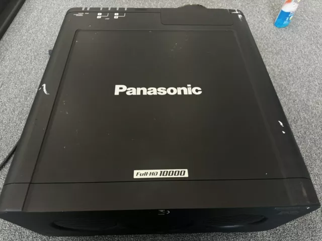 panasonic PT-DW10000U Projector