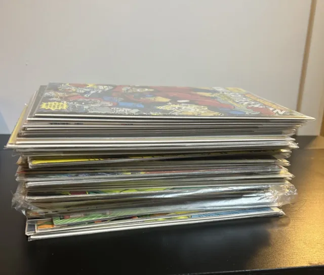 Huge Comic Lot Of About 55 Comics From Silver To Modern Age + A Slab