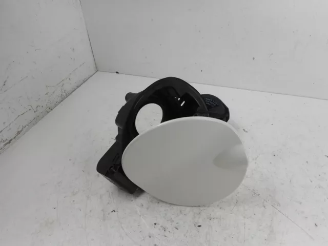 2011 Alfa Romeo Mito 1,4 Tb Coperchio Coperchio Flap Riempitivo Carburante Bianco 251/A