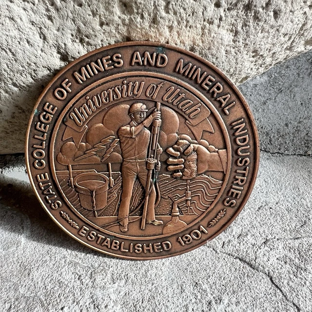 Médaillon En Bronze Lincoln Memorial University - Relief, Signé Albert D’Andrea, Non Circulé