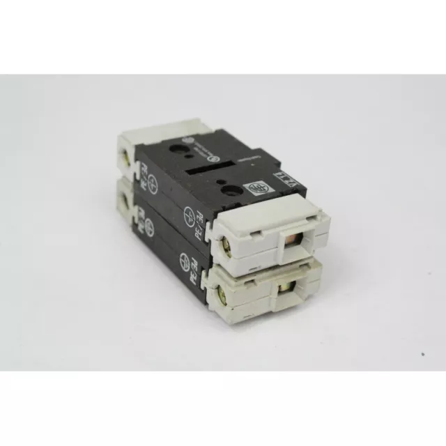 Pack of 2 Telemecanique VZ14 PE terminal (b268)