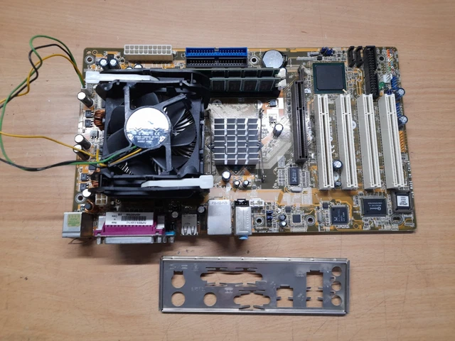 Placa madre Asus X550CC - Empoderar la computadora portátil