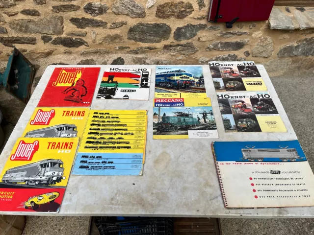 Lot de 10 Catalogues TRAINS HORNBY et JOUEF - Années 1962/63/ 64/65/66