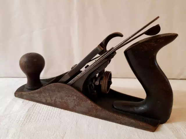 Vintage Record No.04 wood plane
