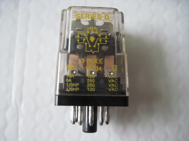 Square D General Purpose Relay Class 8501 Type KP13V20 11-Pin Plug-in Series D