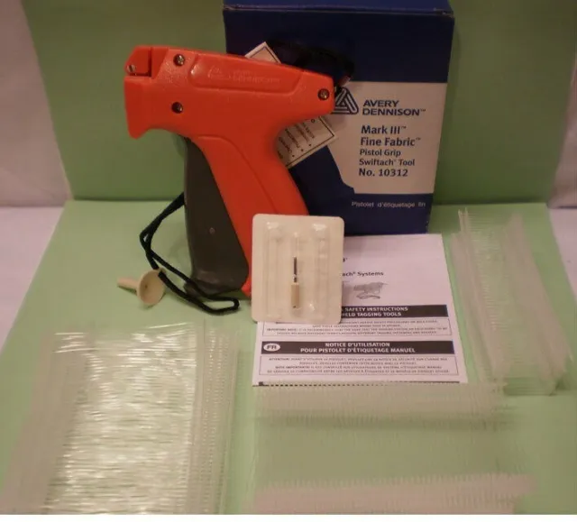 Avery Dennison Fine Clothing Price Tagging Tag Gun With 1000 Barbs Fastener