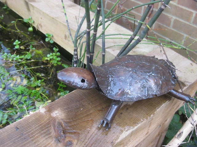 Schildkröten handgefertigte Gartenskulptur Metallkunst einzigartiges Geschenk fairer Handel